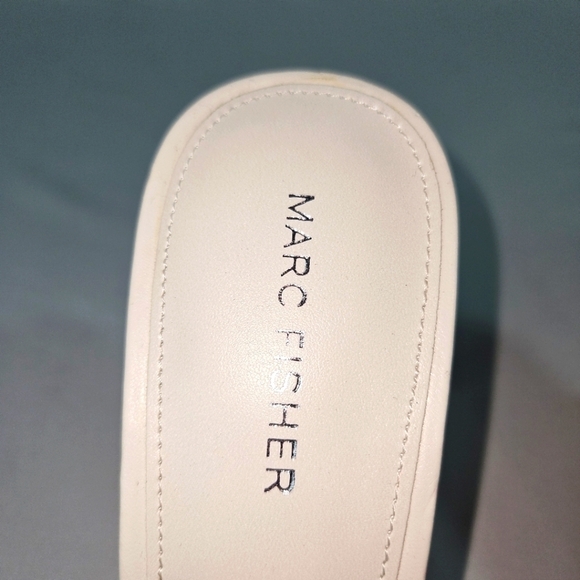 Marc Fisher Women's White Sandals/ Heels Size 9.5 - Picture 2 of 8